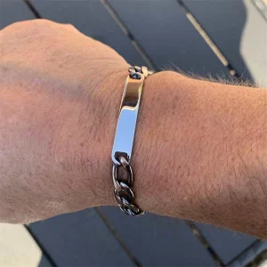 ID armbånd i blank rustfri stål.